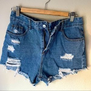 Crop jean shorts - distressed